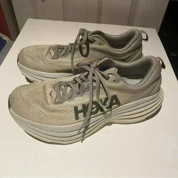 HOKA Male Bondi 8 shoes - Picture 1 of 8